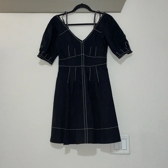 Derek Lam 10 Crosby Black Off the Shoulder Poplin Mini Dress SZ 4 EUC - Picture 4 of 8